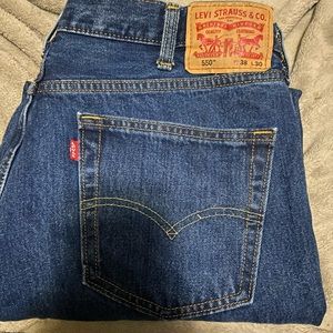 Levi’s Mens 550 Relaxed Fit 38W x 30L